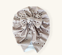 Seamless floral bow turban