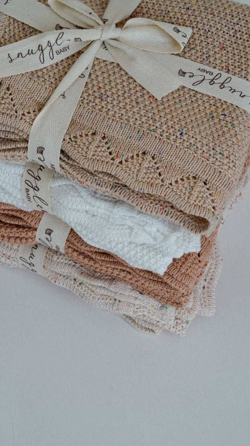Camel lace knitted blanket